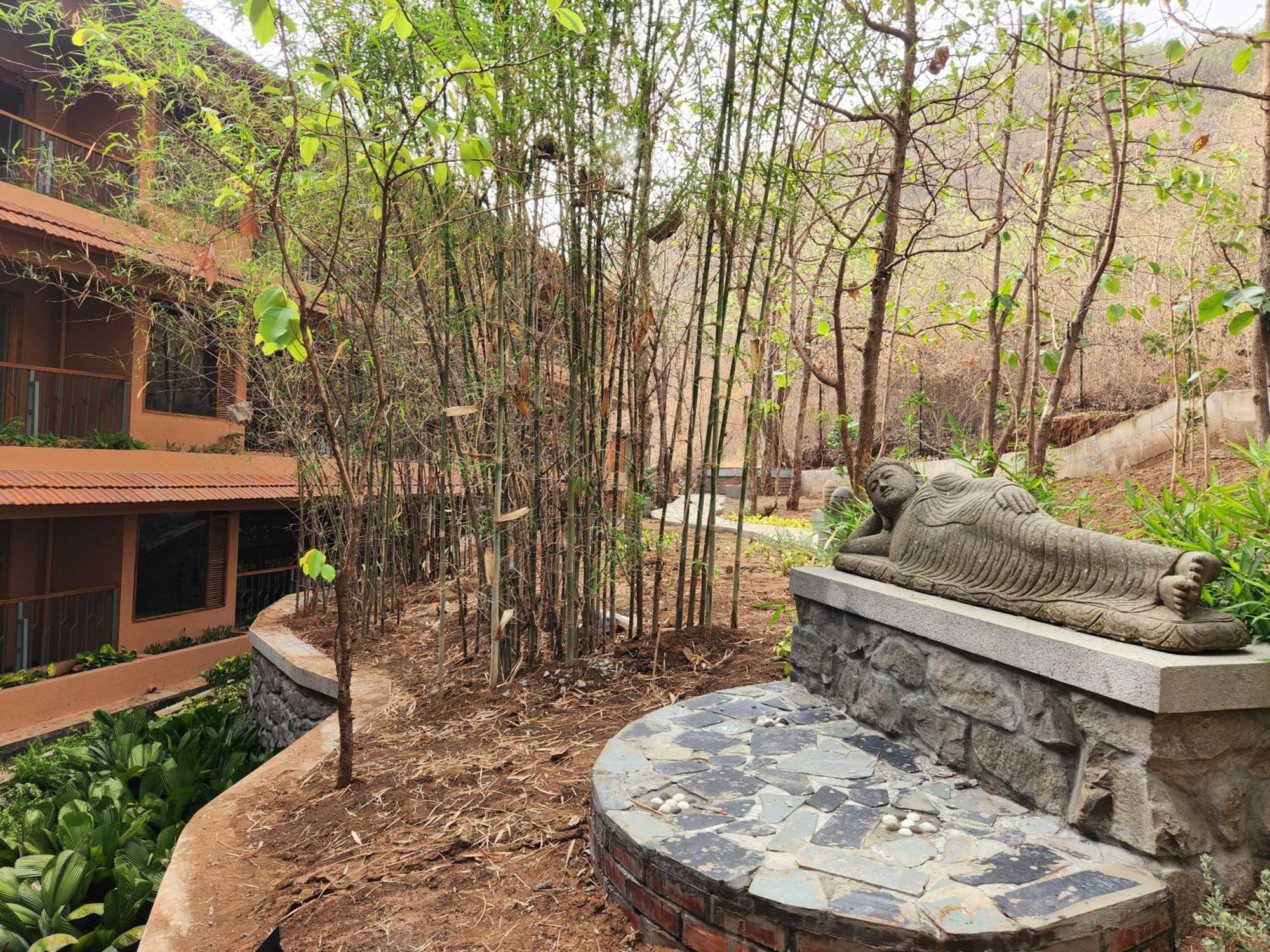 The Foresta Resort ,Mulshi Paud Екстер'єр фото