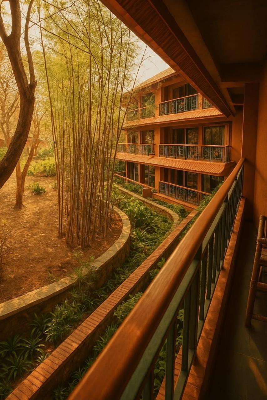 The Foresta Resort ,Mulshi Paud Екстер'єр фото